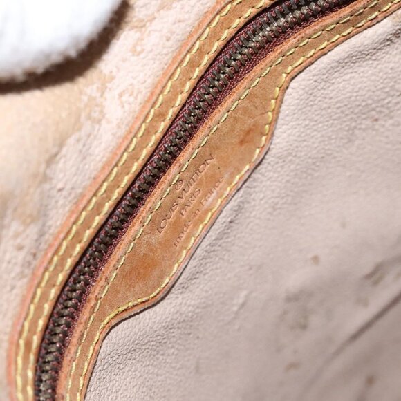 LOUIS VUITTON Monogram Bucket GM Shoulder Bag - Picture 11 of 15